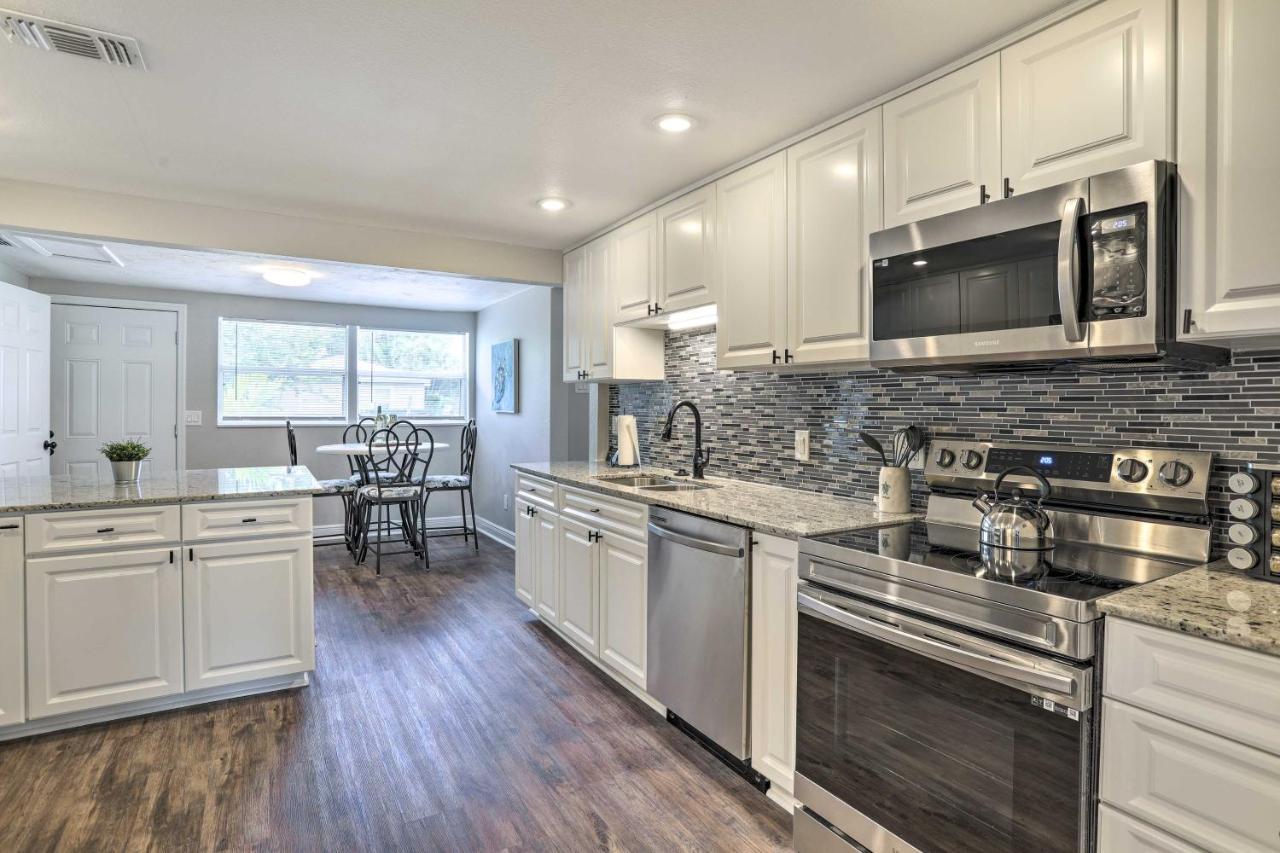 Pet-Friendly Gulfport Home Less Than 2 Mi To Beach Sankt Petersburg Exterior foto