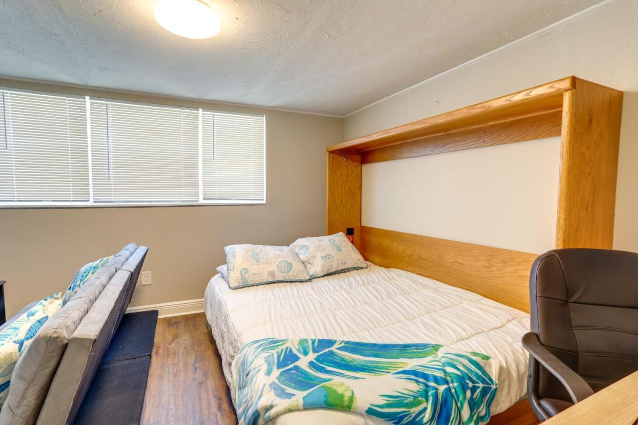Pet-Friendly Gulfport Home Less Than 2 Mi To Beach Sankt Petersburg Exterior foto